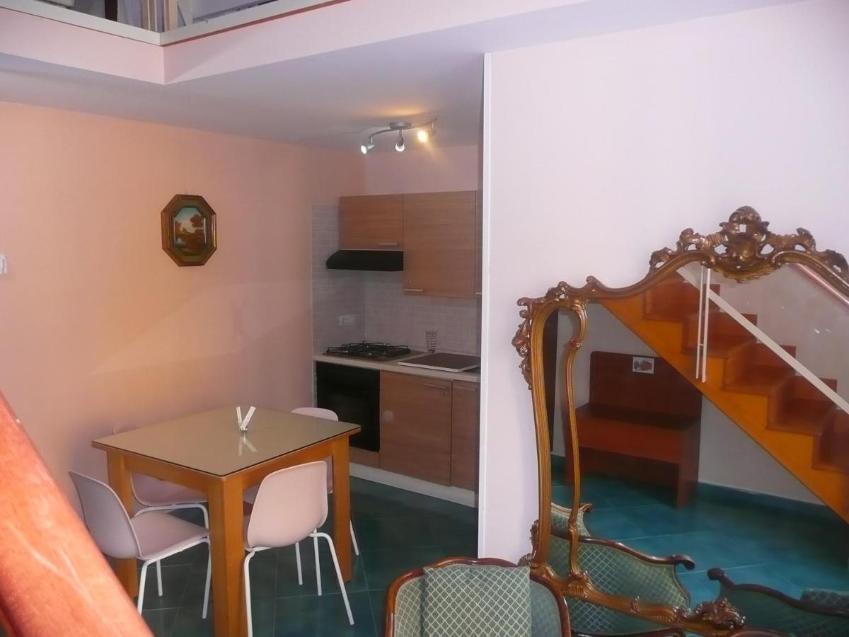 I Papiri B&B Aparthotel Ercolano Zewnętrze zdjęcie